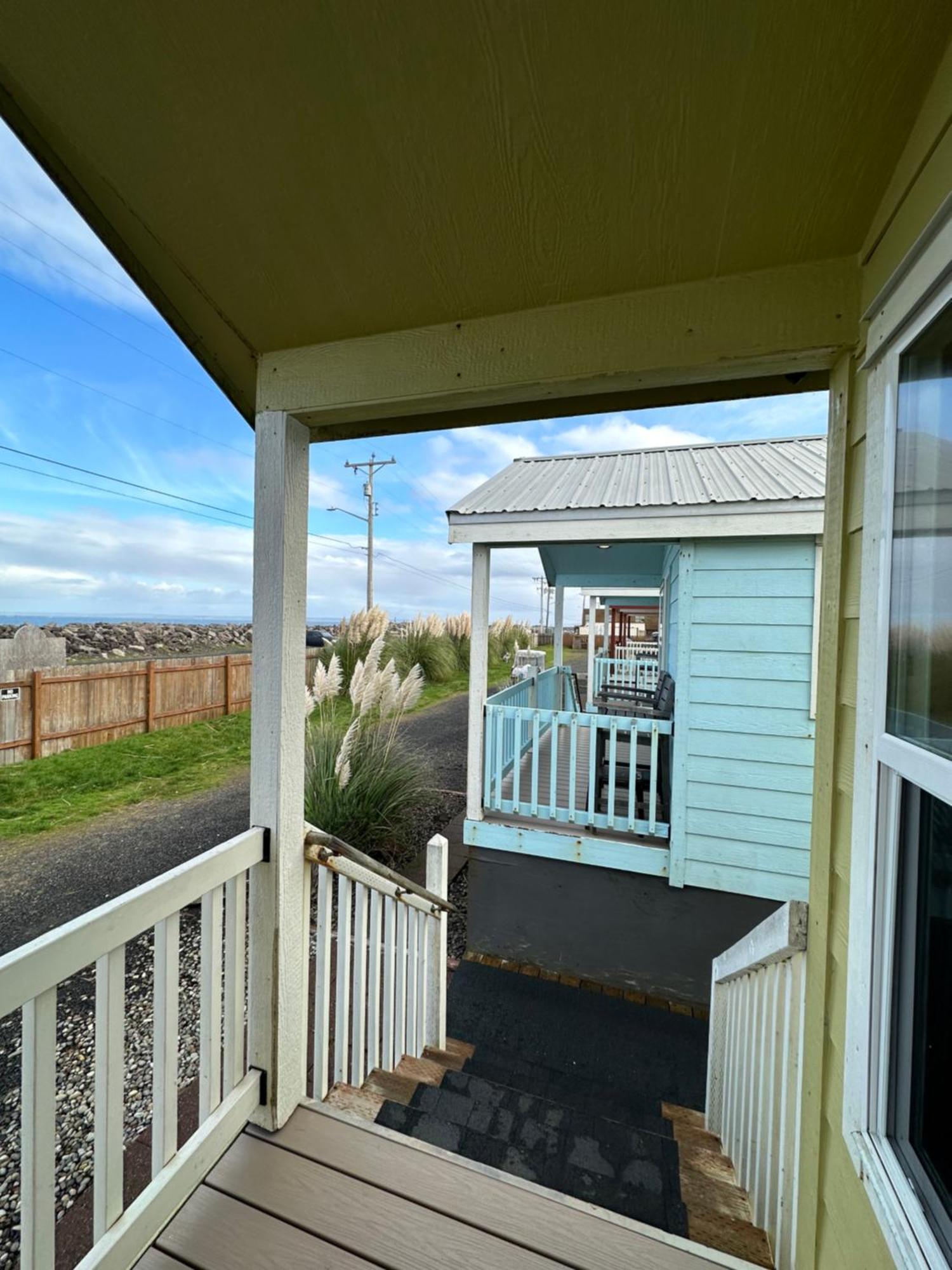 Westport Marina Cottages Buitenkant foto