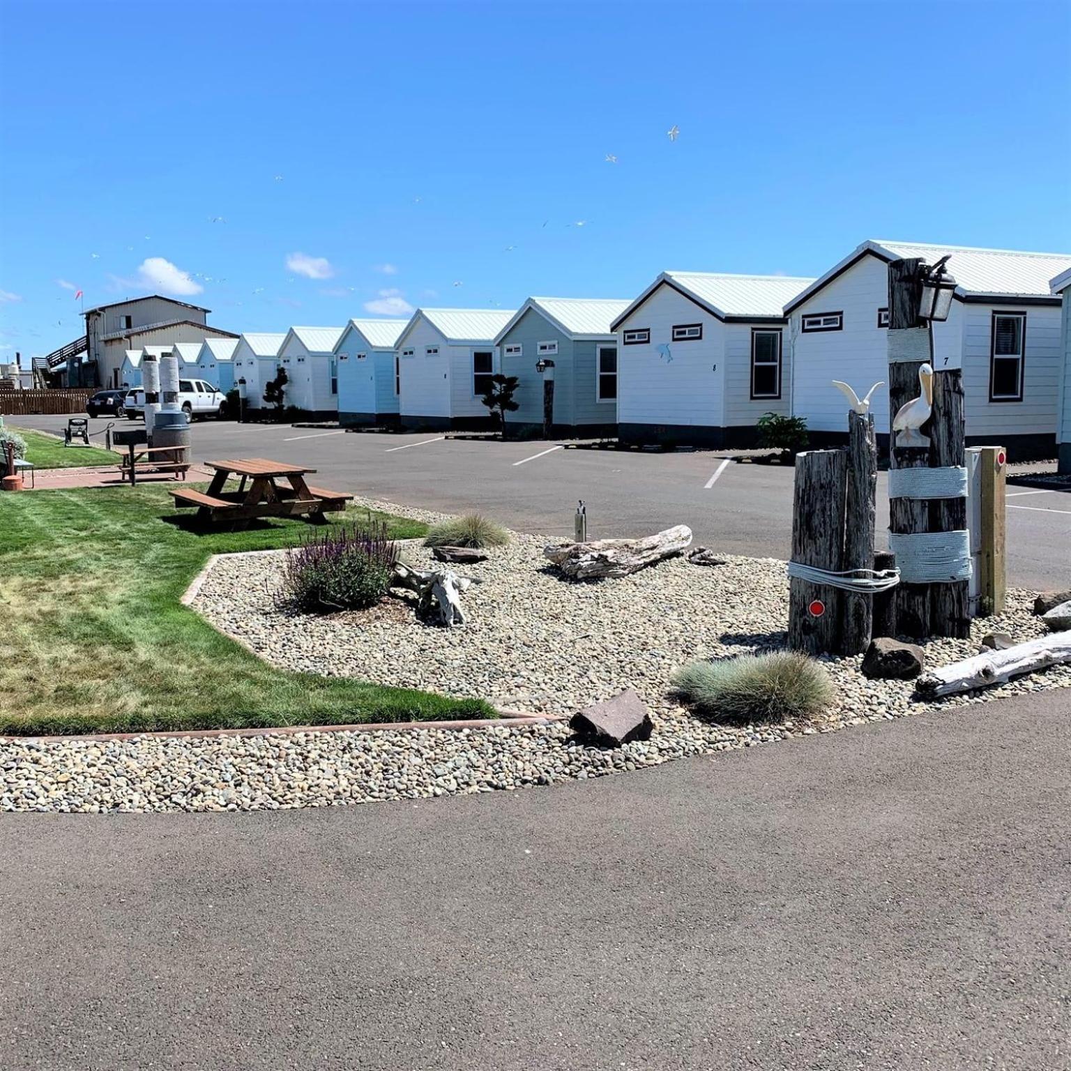Westport Marina Cottages Buitenkant foto