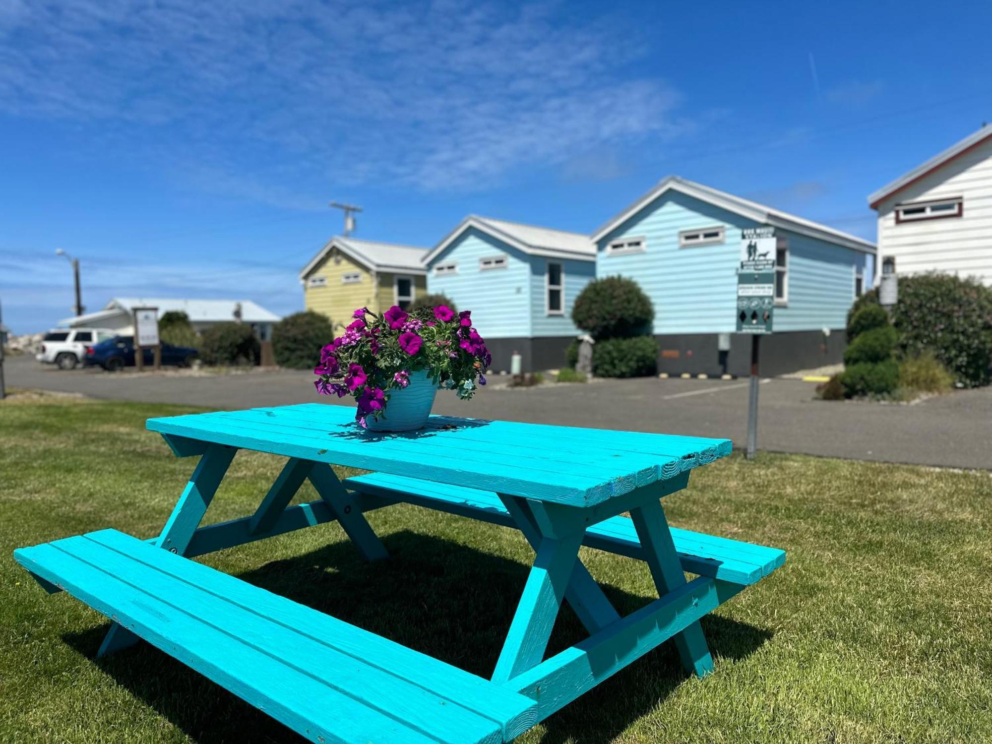 Westport Marina Cottages Buitenkant foto