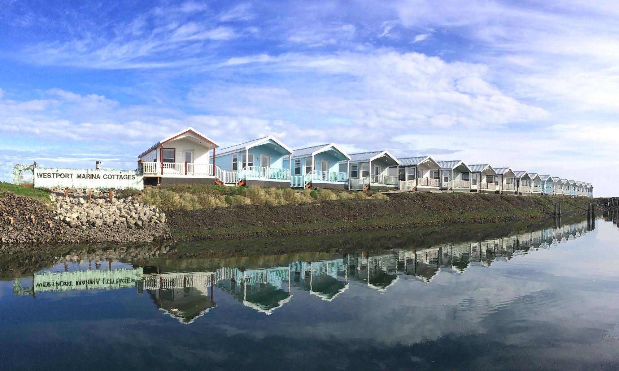 Westport Marina Cottages Buitenkant foto